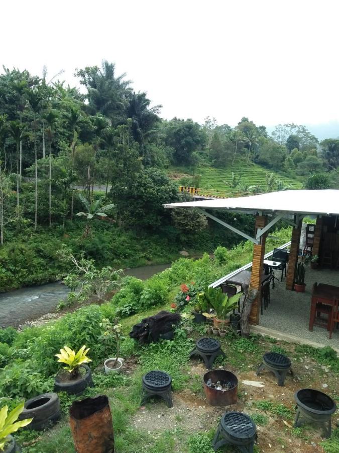 Rago'S Homestay Kelimutu Buitenkant foto