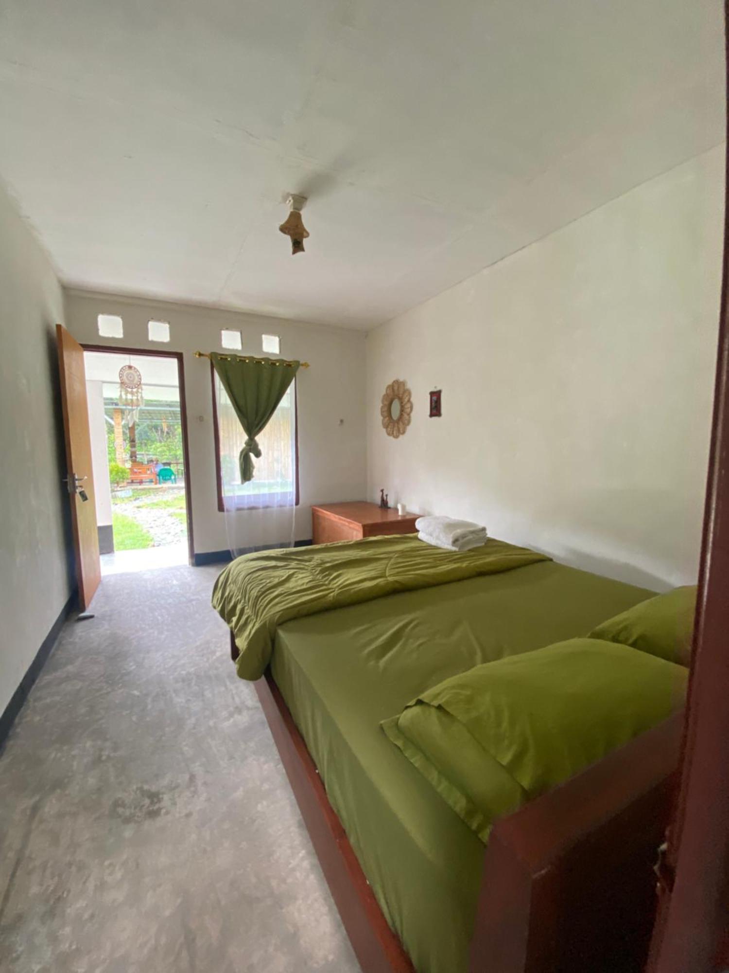 Rago'S Homestay Kelimutu Buitenkant foto